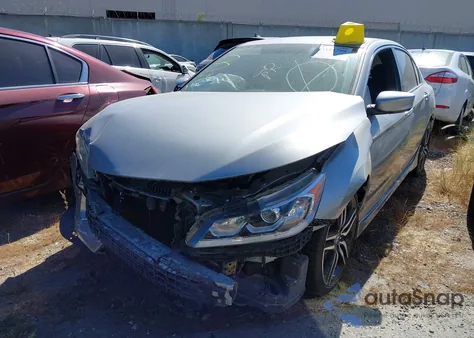 2017 Honda Accord Sport из США, поврежденный, VIN 1HGCR2F58HA154321